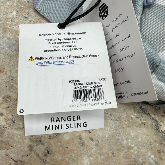 HEX Ranger DSLR Mini Sling Camera Bag Womens Artic Camo Blue White Pockets NWT - Picture 11 of 11